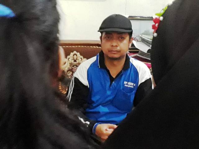 Ricky Rianto, Guru SMP Negeri 44 Surabaya